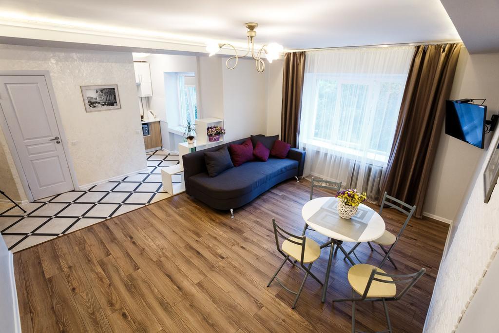 Chornovola Avenue Apartment Lviv Bagian luar foto
